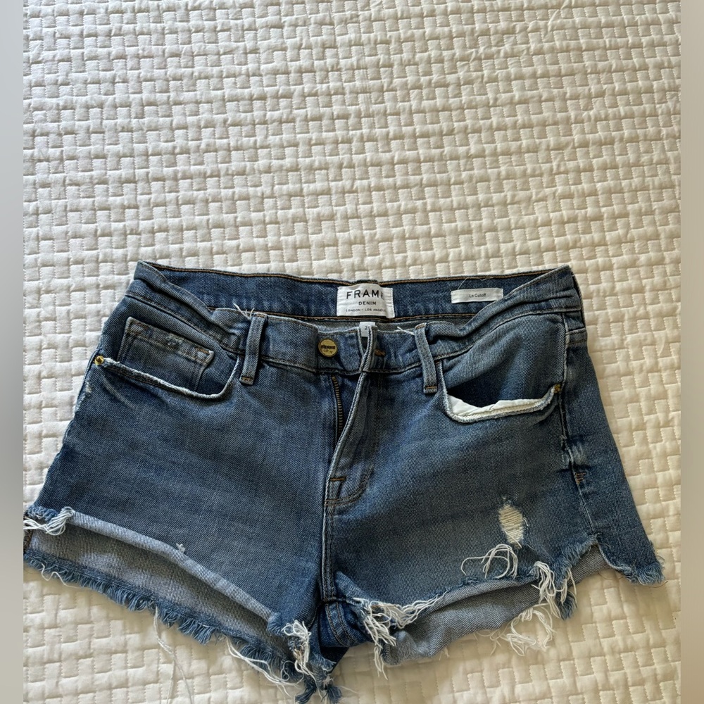 Frame Jean Shorts; Size 26